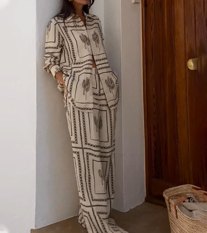 Abstract Geometric Line Two-Piece Set